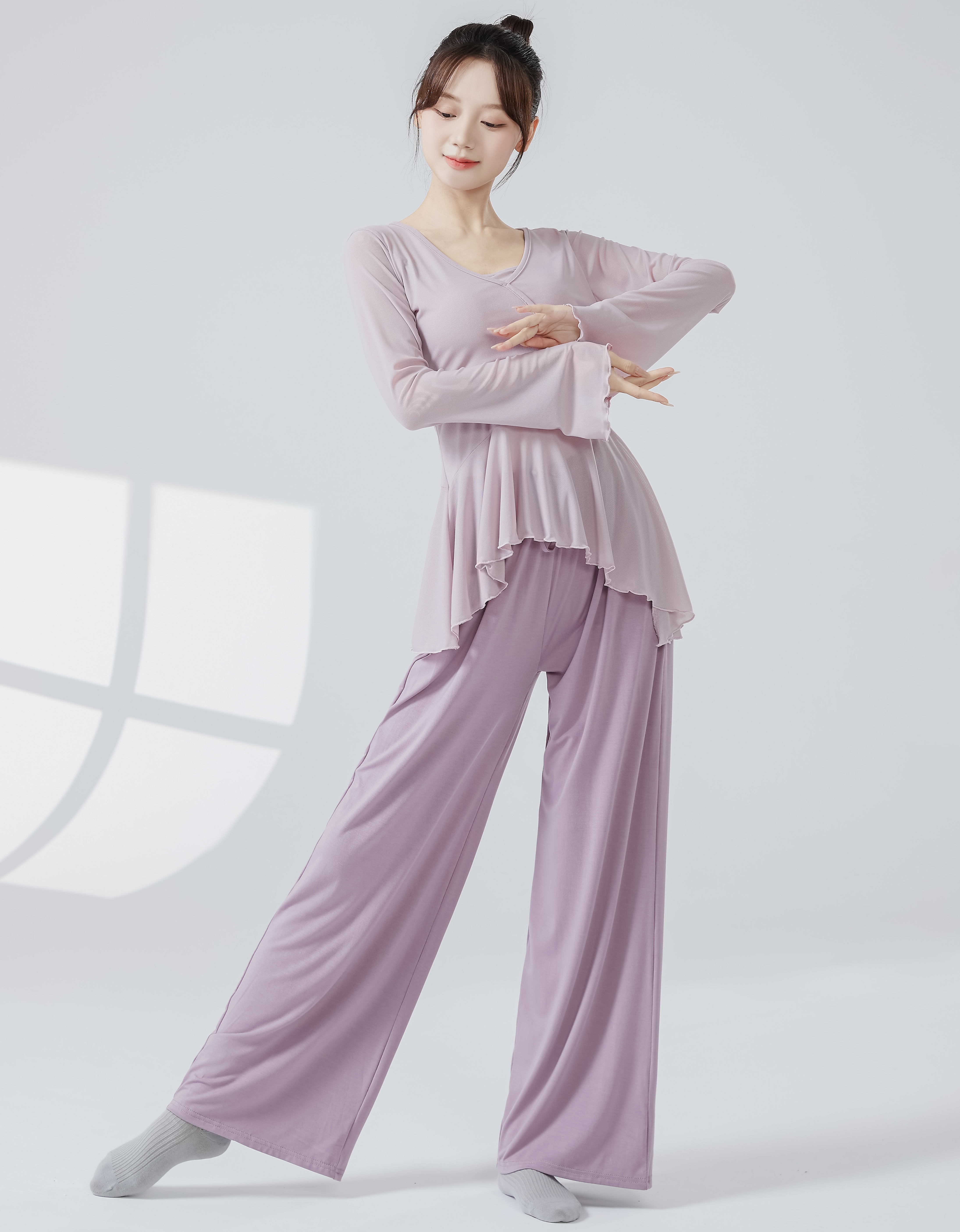 古典舞练功服女新款加厚鱼尾裙摆网纱上衣舞蹈老师基训服演出服