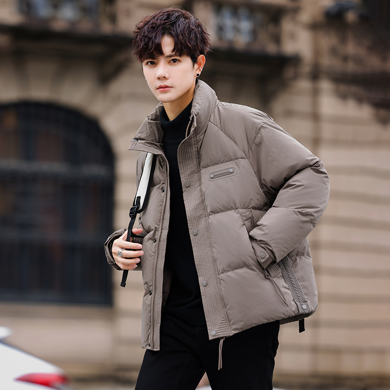 2025冬男女款微宽松立领贴标羽绒面包服A230-9608-P185(控280)，鞋类箱包手腕包，电商A230