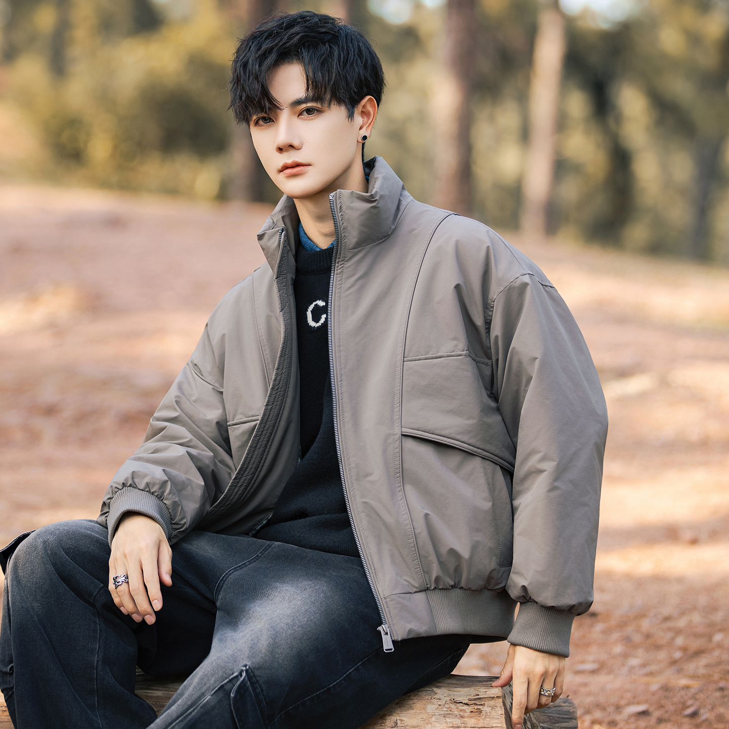 2025年冬男微宽松立领标90工装式羽绒服A230-95710-P220(控320)，男装羽绒服，电商A230