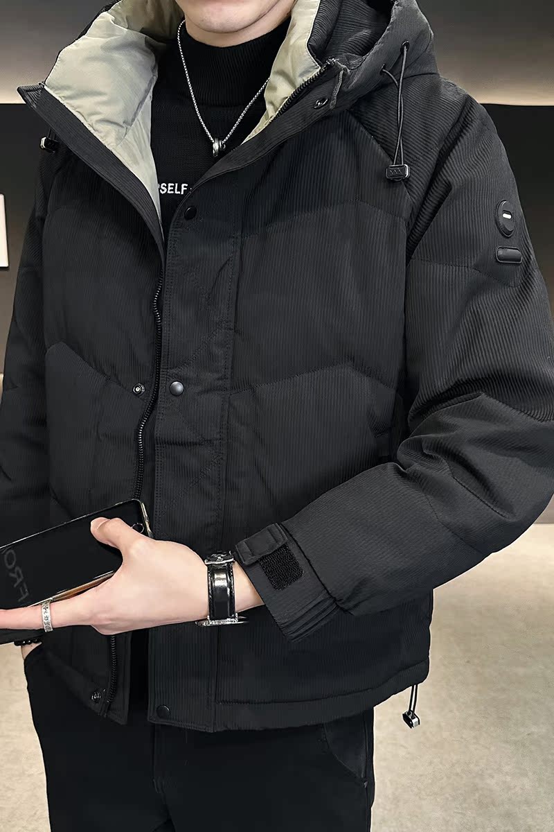 2025年冬男修身连帽标80%白鸭绒羽绒服A230-23228-P230(控330),男装羽绒服,电商A230