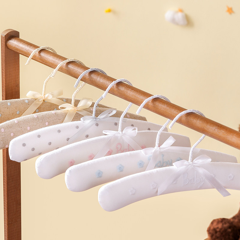 出口高档布艺baby拍照道具挂衣架