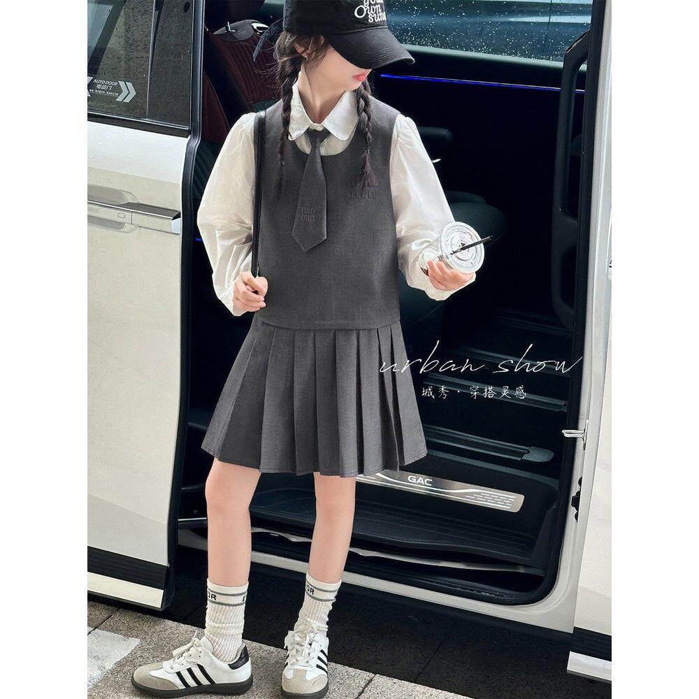 中大童套装新款两件套长袖学院2026时尚女童洋气百褶裙春秋风衬衫