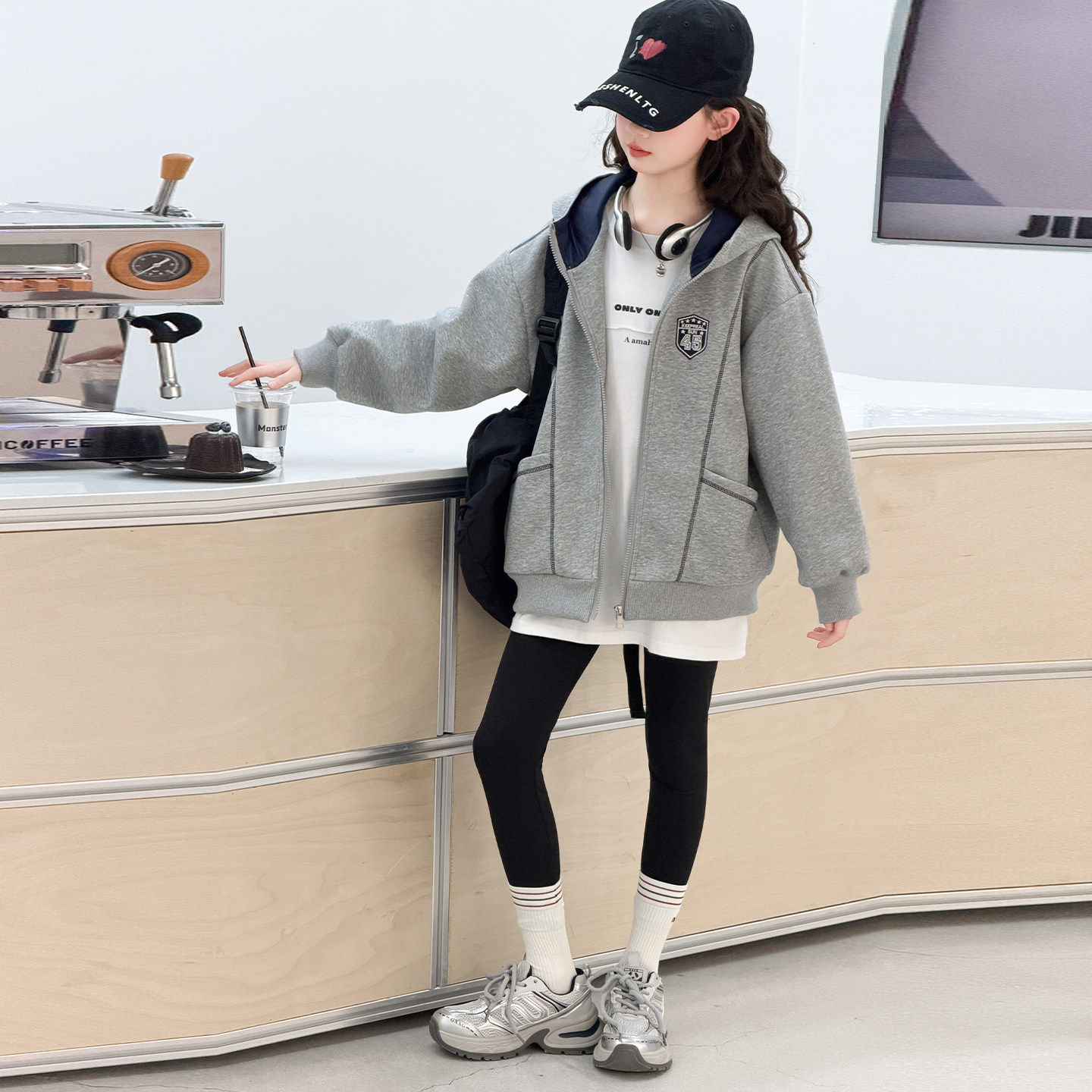 开衫女童外套2026洋气卫衣大童春季女孩儿童衣服上衣春秋春装新款