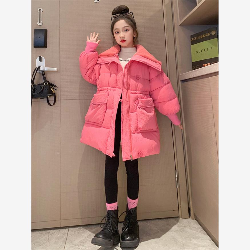 女式秋冬服装2025新款初中生大翻领羊绒拉炼腰纯色羽绒服装