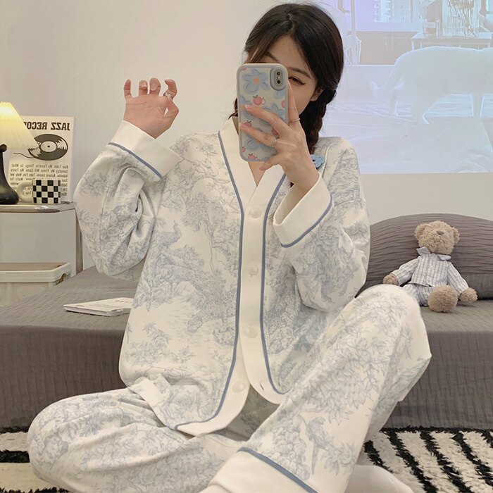 睡衣女款秋冬季纯棉新款长袖宽松加大可外穿可爱卡通女家居服套装