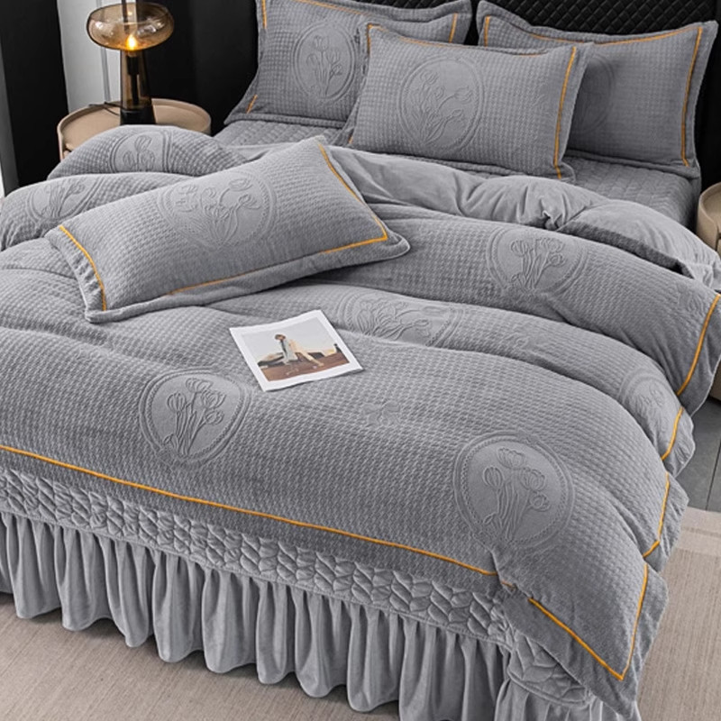 雕花牛奶绒四件套2025新款夹棉床盖款冬季珊瑚绒床单被套加绒加厚,床上用品,床品套件/四件套/多件套,淘宝优惠券,粉丝福利购,淘宝优惠卷