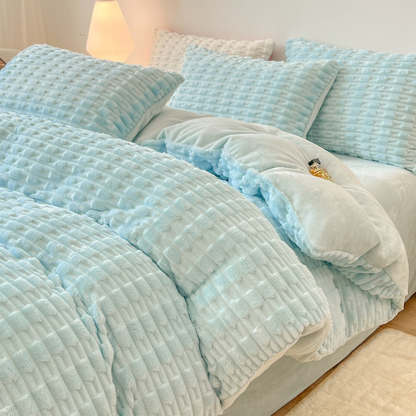 加厚兔兔绒四件套冬季珊瑚绒床单被套床上用品法兰绒被罩床笠三件,床上用品,床品套件/四件套/多件套,淘宝优惠券,粉丝福利购,淘宝优惠卷