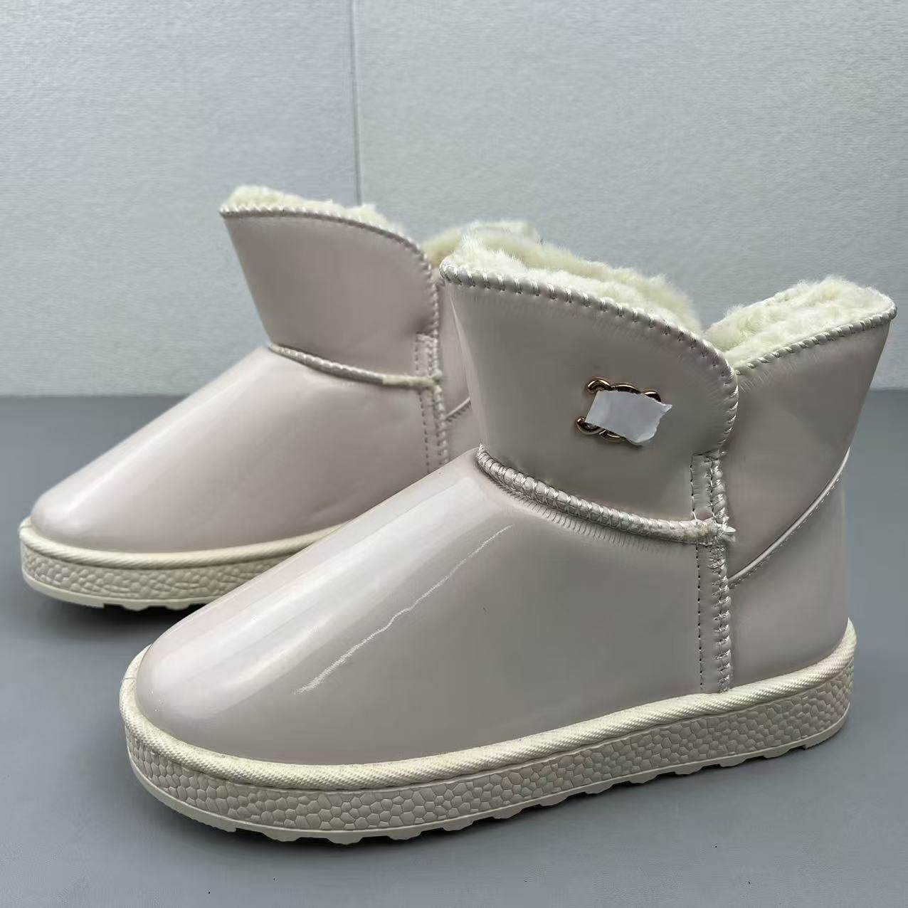 冬季新款加绒加厚女鞋户外流行抗寒一脚蹬棉靴厚底百搭时尚雪地靴,女鞋,时尚雪地靴,淘宝优惠券,粉丝福利购,淘宝优惠卷