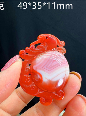 天然南红玛瑙吊坠转运俏色雕刻仙鹤挂坠精致时尚收藏品摆件男女款