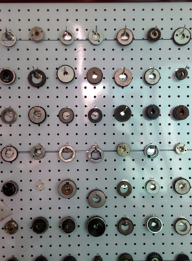 各种埋弧焊送丝轮大全埋弧焊小车轮龙门送丝轮三通导电杆导电夹块