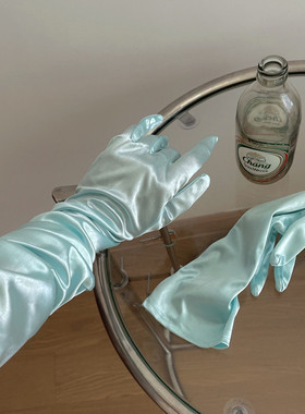 摇儿绕  比起水蓝色人鱼蓝更显色 复古长款晚礼服连指防护手套女