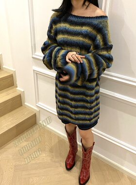 毛衣羽绒服男女同款UNROW