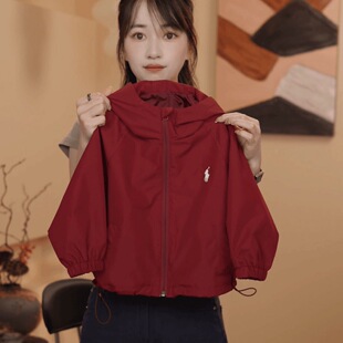 三折品牌特价 中小童秋冬休闲连帽夹克红冲锋衣外套 清仓撤柜亲子装