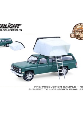 绿光 1:64 1990 雪佛兰Suburban萨博班 绿色 配车顶露营舱 38080E