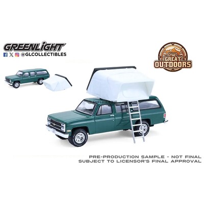 绿光 1:64 1990 雪佛兰Suburban萨博班 绿色 配车顶露营舱 38080E