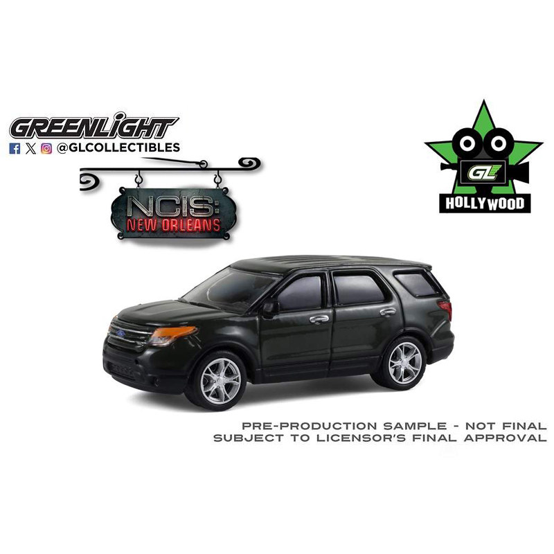 绿光 1:64 2015 福特探险者 海军罪案调查处 : 新奥尔良篇 62040A