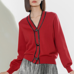 idole奕多2023冬新款红色小香风v领针织衫女通勤开衫慵懒毛衣外套