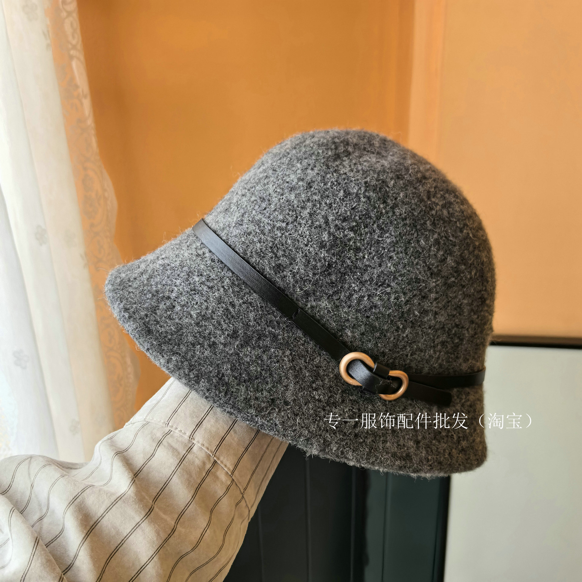 法式皮带扣羊毛渔夫帽女保暖盆帽
