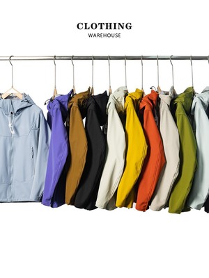 上海嘉乐太仓华利安冲锋衣软壳情侣休闲户外防风防水冲锋衣外套