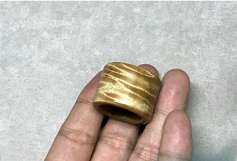 天然金丝楠木手把件实木古玩扳指挂件手串收藏崖柏阴沉木崖柏原料