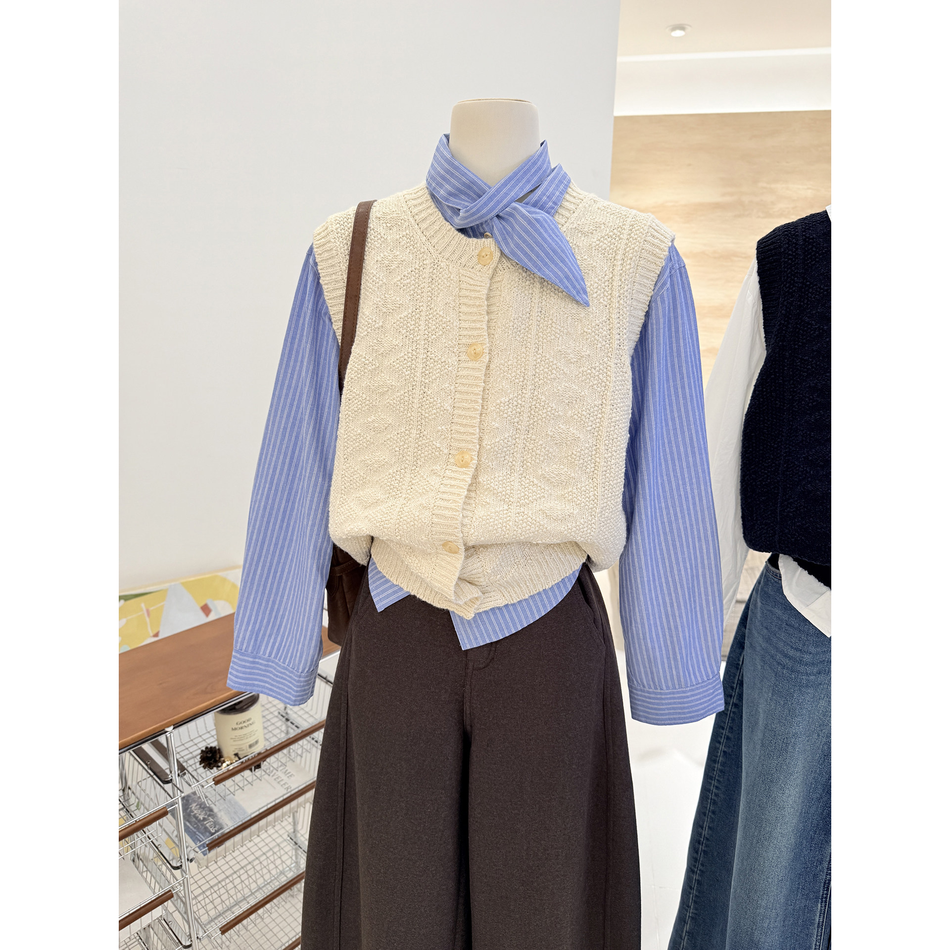 2026春秋菱形织花圆领针织马甲女宽松叠穿百搭毛衣背心坎肩开衫,女装/女士精品,毛衣,淘宝优惠券,粉丝福利购,淘宝优惠卷