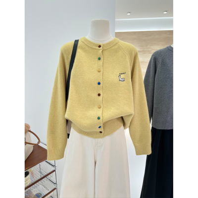 秋冬新款韩系卡通刺绣高级慵懒宽松显瘦系扣针织开衫毛衣女外套