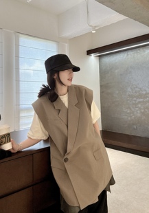 新款 马甲女宽松显瘦无袖 韩版 百搭翻领西装 上衣 时尚 2025秋款
