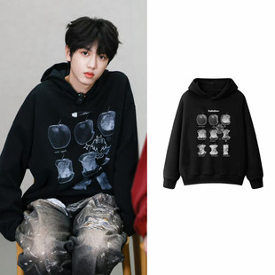 TF家族四代张桂源同款周边美式复古九宫格连帽卫衣男女衣服秋冬季