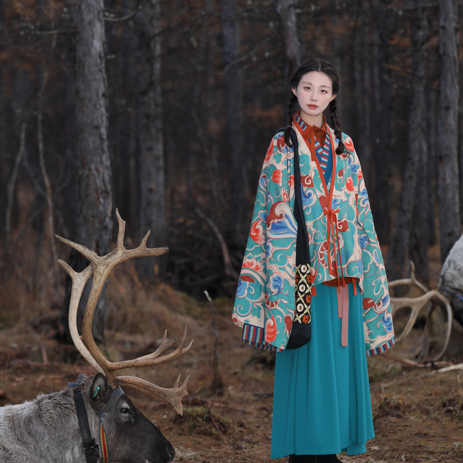 谜阿凰原创汉服半身裙交嵛裙秋冬