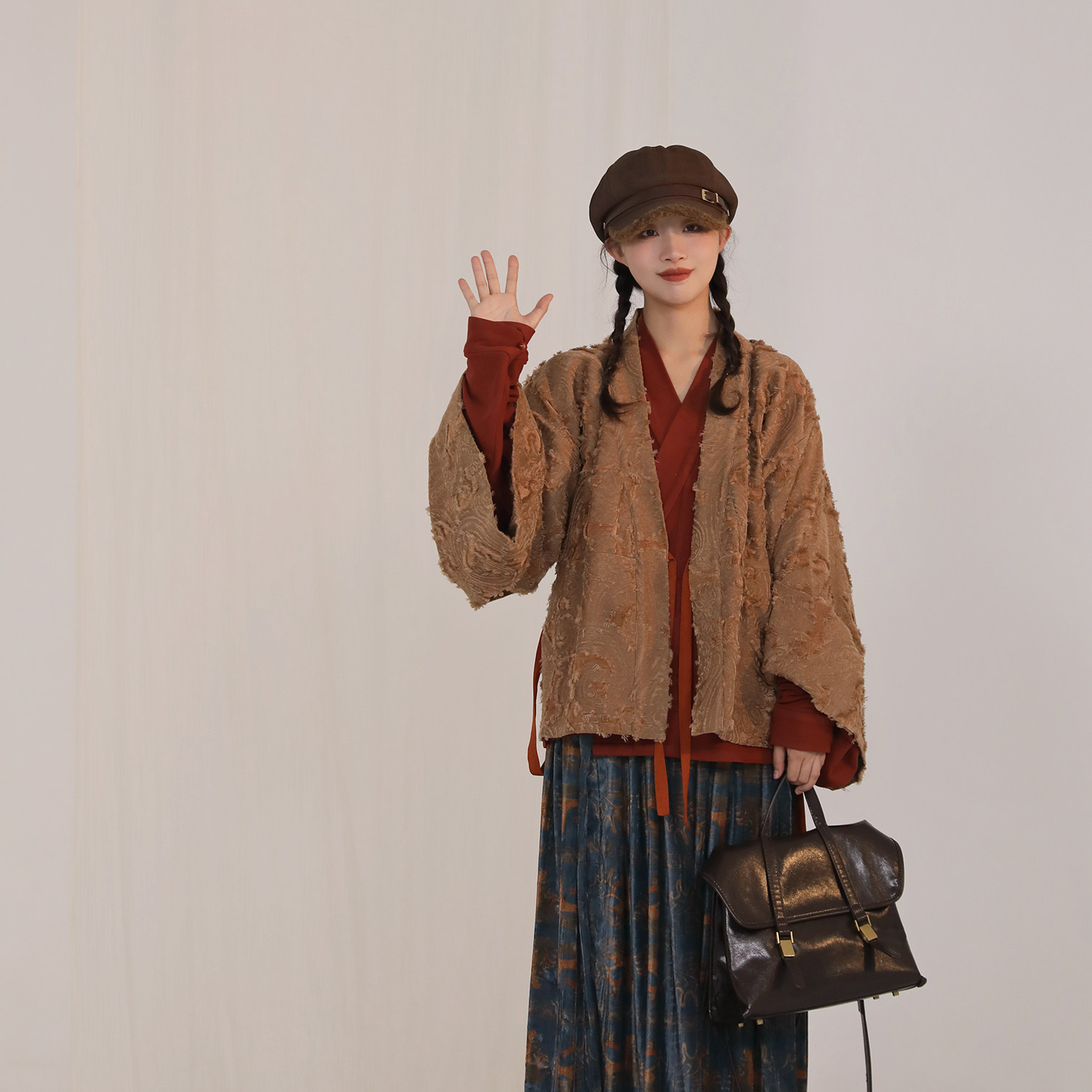 谜阿凰【羽人御双虎丝绒褶裙】原创汉元素半身裙秋冬国风复古女款,女装/女士精品,汉服半身裙,淘宝优惠券,粉丝福利购,淘宝优惠卷