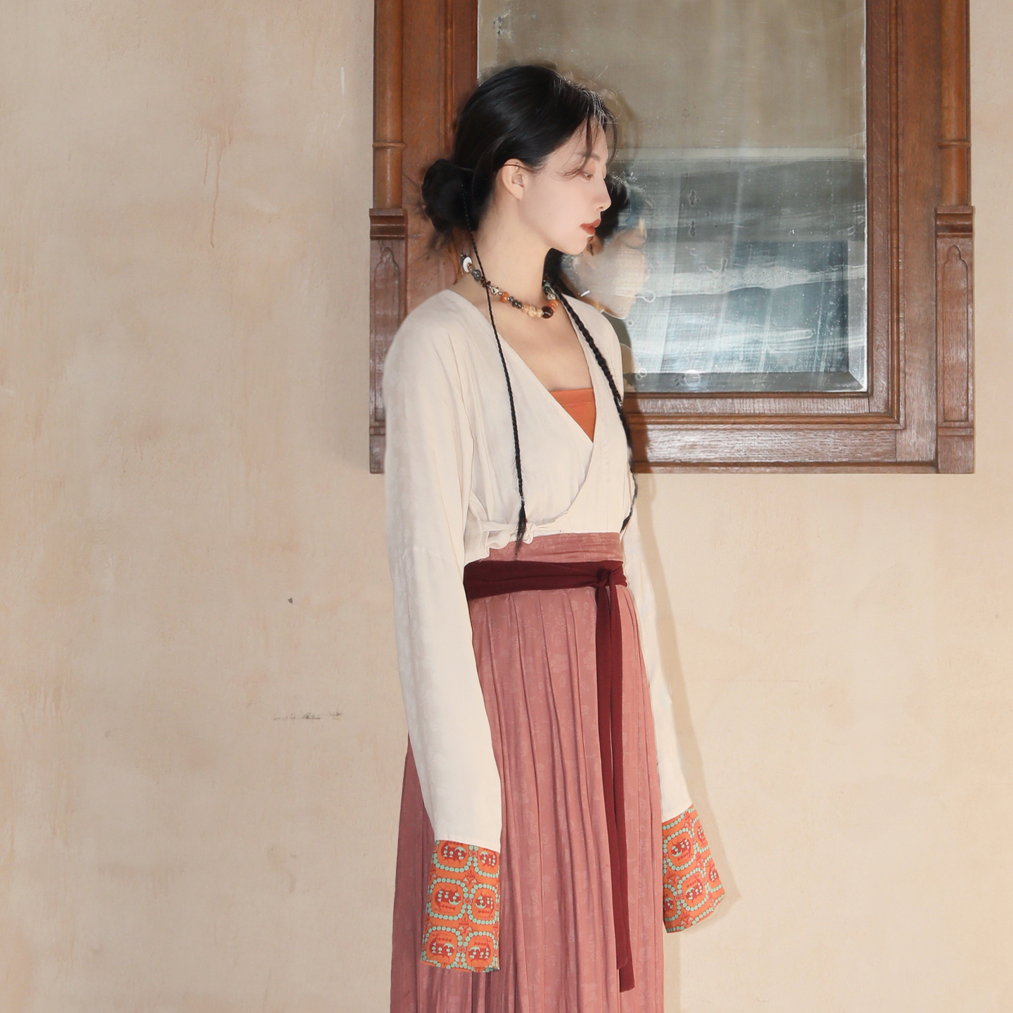 谜阿凰紫色仿花罗汉服半身裙