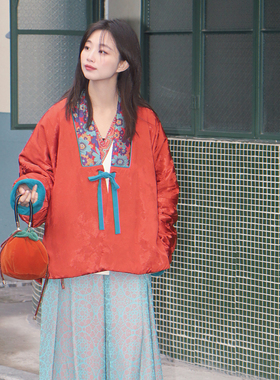 谜阿凰元夕对襟袄汉服垂顺感强秋冬季原创设计通勤百搭小棉服喜庆