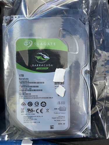 希捷硬盘1TB机械硬盘台机