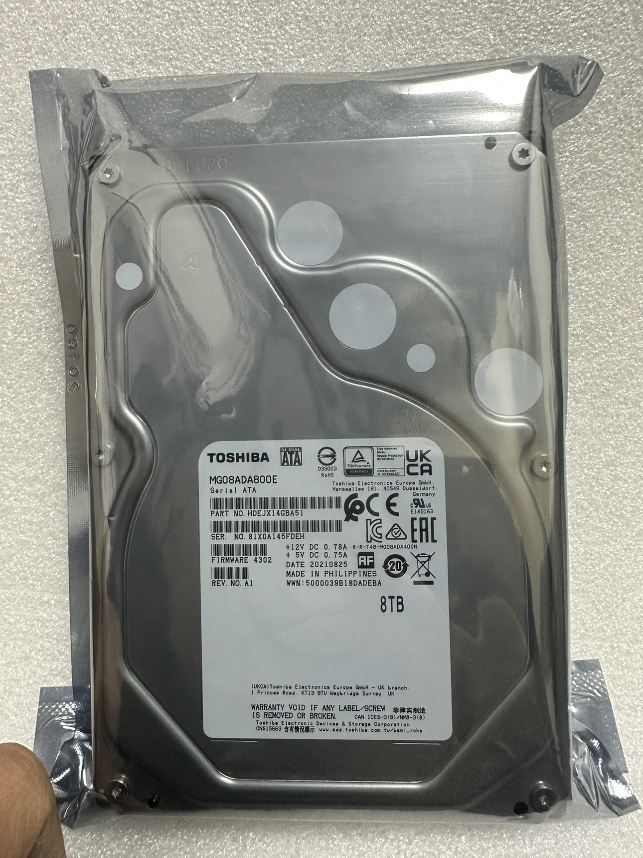 全新 东芝 8T 监控硬盘8TB 企业级MG08ADA800E 国行 8TB SATA机械 电脑硬件/显示器/电脑周边 机械硬盘 原图主图