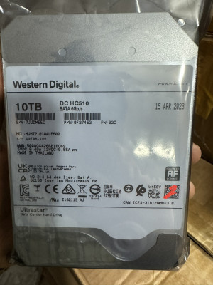 全新 WD 西数 10T 监控硬盘 10TB机械盘氦气企业HUH721010ALE600