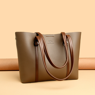品牌真皮托特包女2025新款 撞色大包软皮大容量女士包中年妈妈 时尚