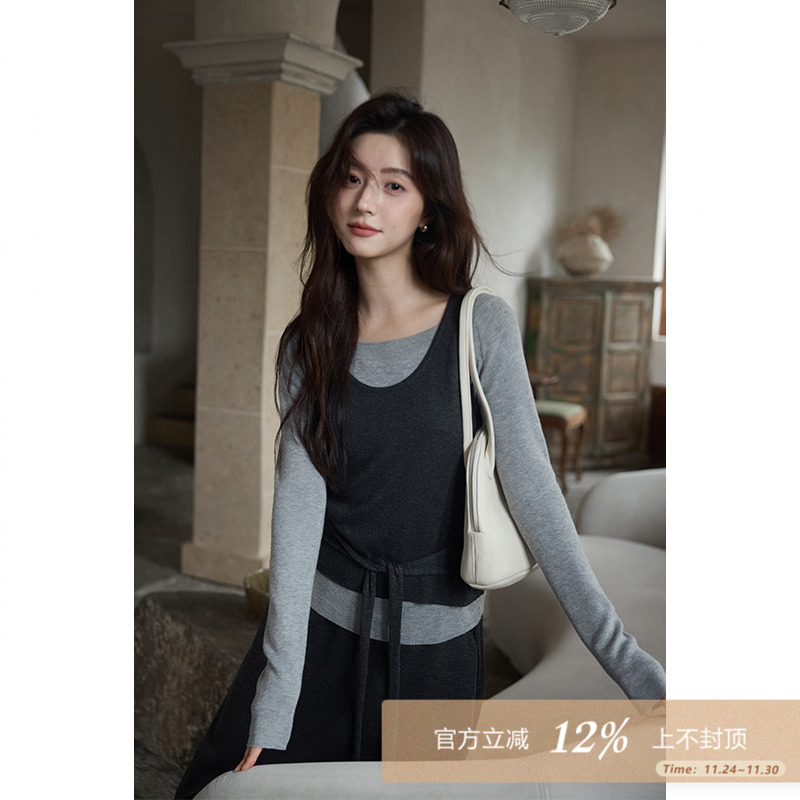 夕蒙2025新款秋独特超好看上衣修身设计感别致小众假两件针织衫女