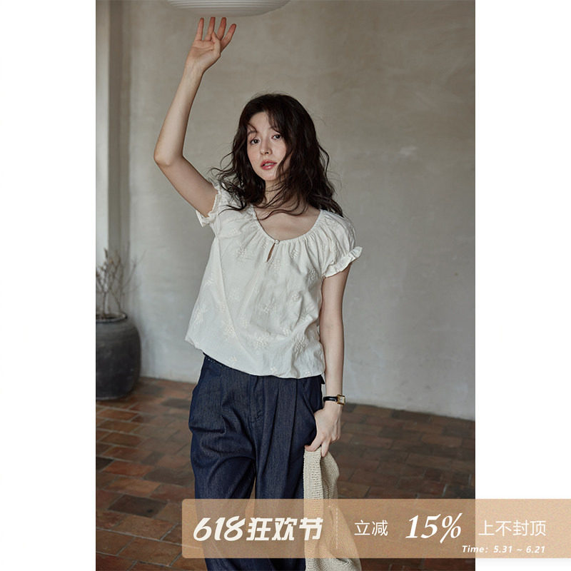 夕蒙2026新款夏法式独特上衣别致减龄小衫小个子小众刺绣短款衬衫