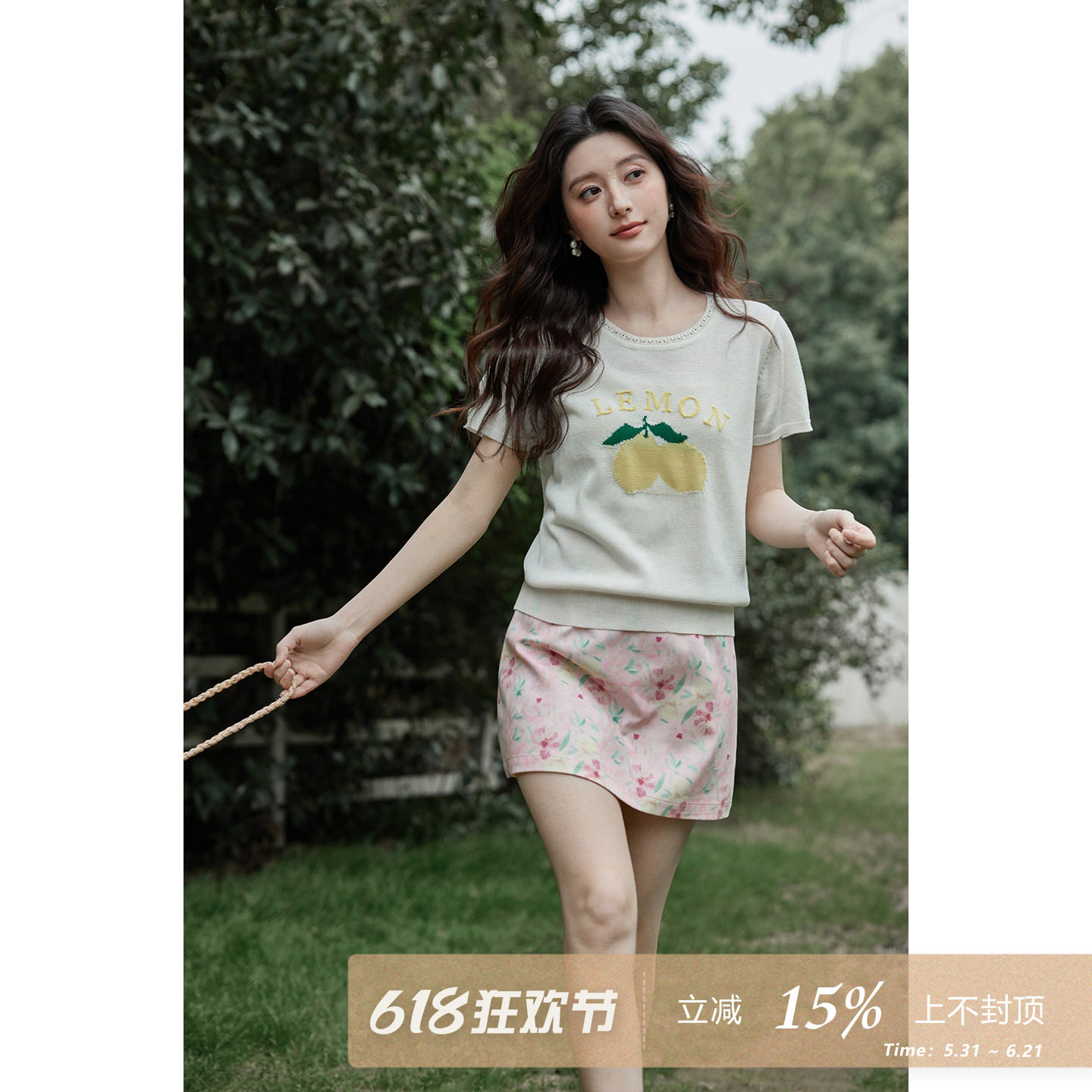夕蒙2026新款春夏韩系气质好看上衣水果印花短袖圆领正肩针织衫女
