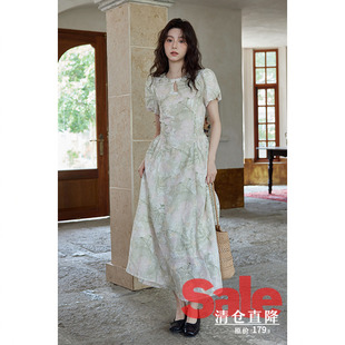 连衣裙女 夏气质裙子小众别致设计感小个子绿色泡泡袖 清仓秒杀