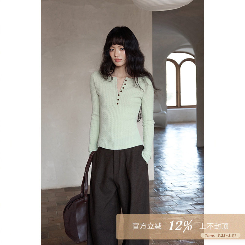 夕蒙2026新款春季韩系打底衫上衣独特高级小个子麻花绿色长袖t恤