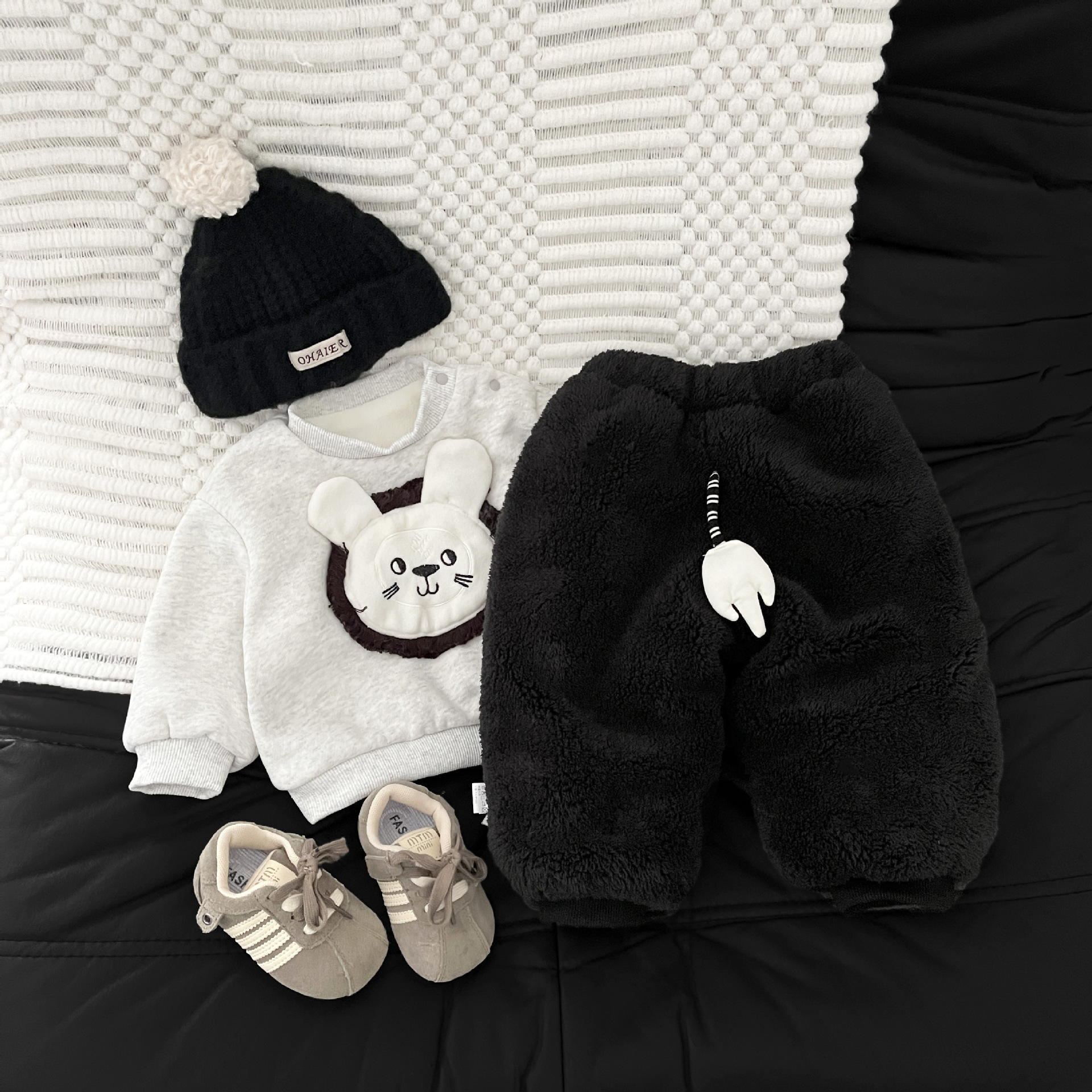 可爱宝宝加绒加厚卫衣秋冬季韩版