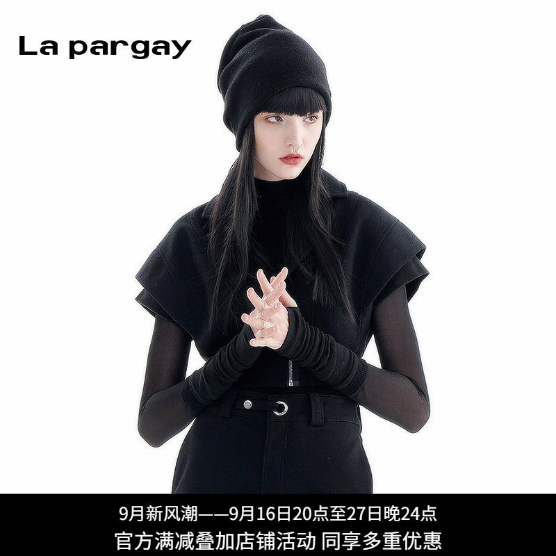 纳帕佳暗黑风翻领设计感短外套女