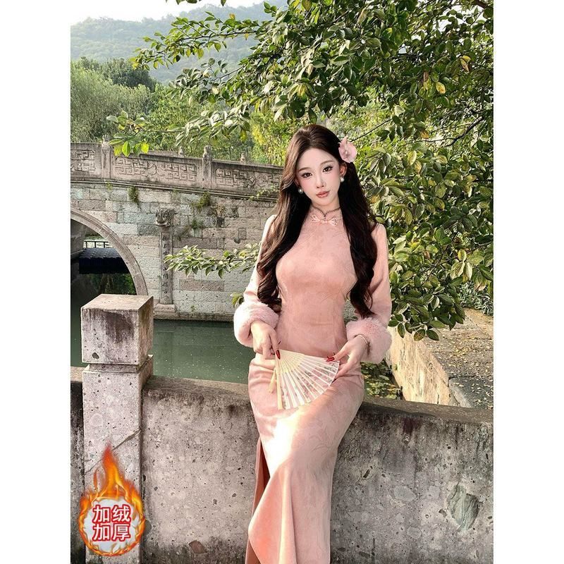 新中式国风粉色温柔改良旗袍2025年秋冬加绒加厚连衣裙【伊人粉】