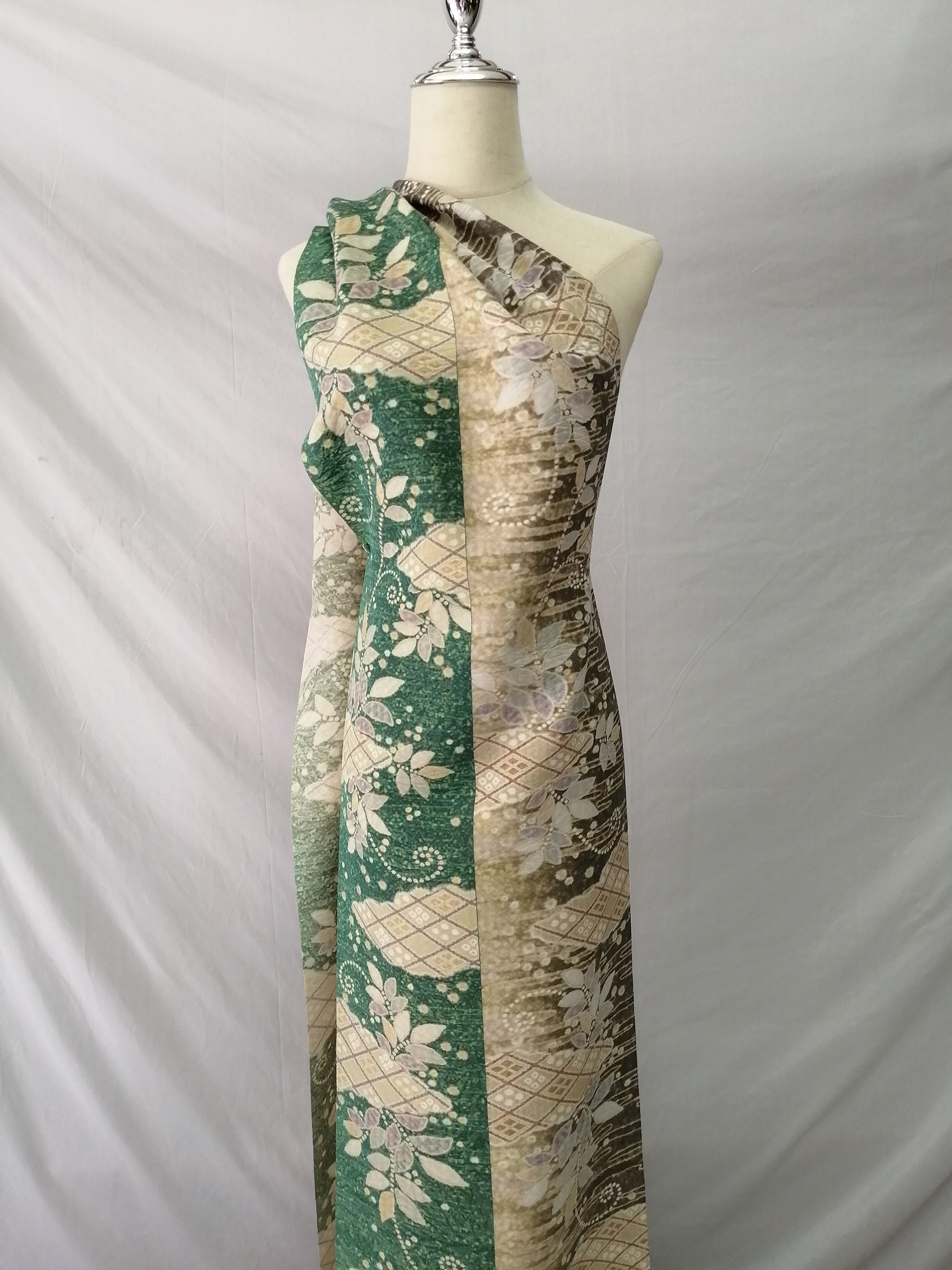 日本进口正绢布料 金通 小纹 正绢反物旗袍汉服倒大袖真丝布料