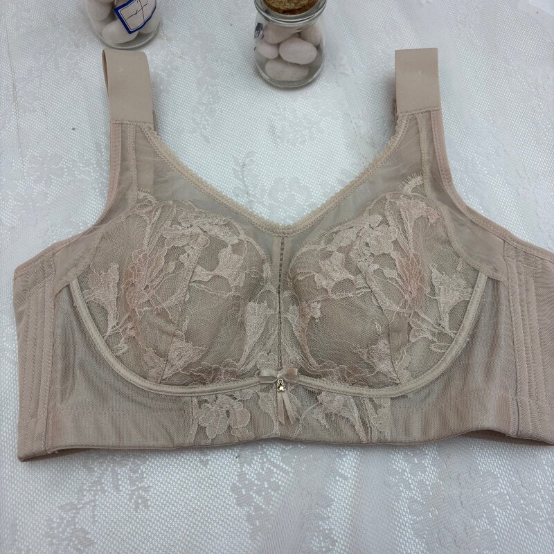 完美蚕丝内衣女薄款CDE杯聚拢收副乳聚拢胸部大管家文胸大胸显小图片
