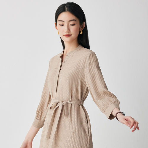 PALUOPO/帕罗夏季圆领系带收腰菱纹冠乐绉连衣裙女ES2F0815Z