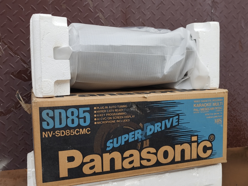 松下录像机NV-SD85磁带录像机VHS二分之一家用录像机