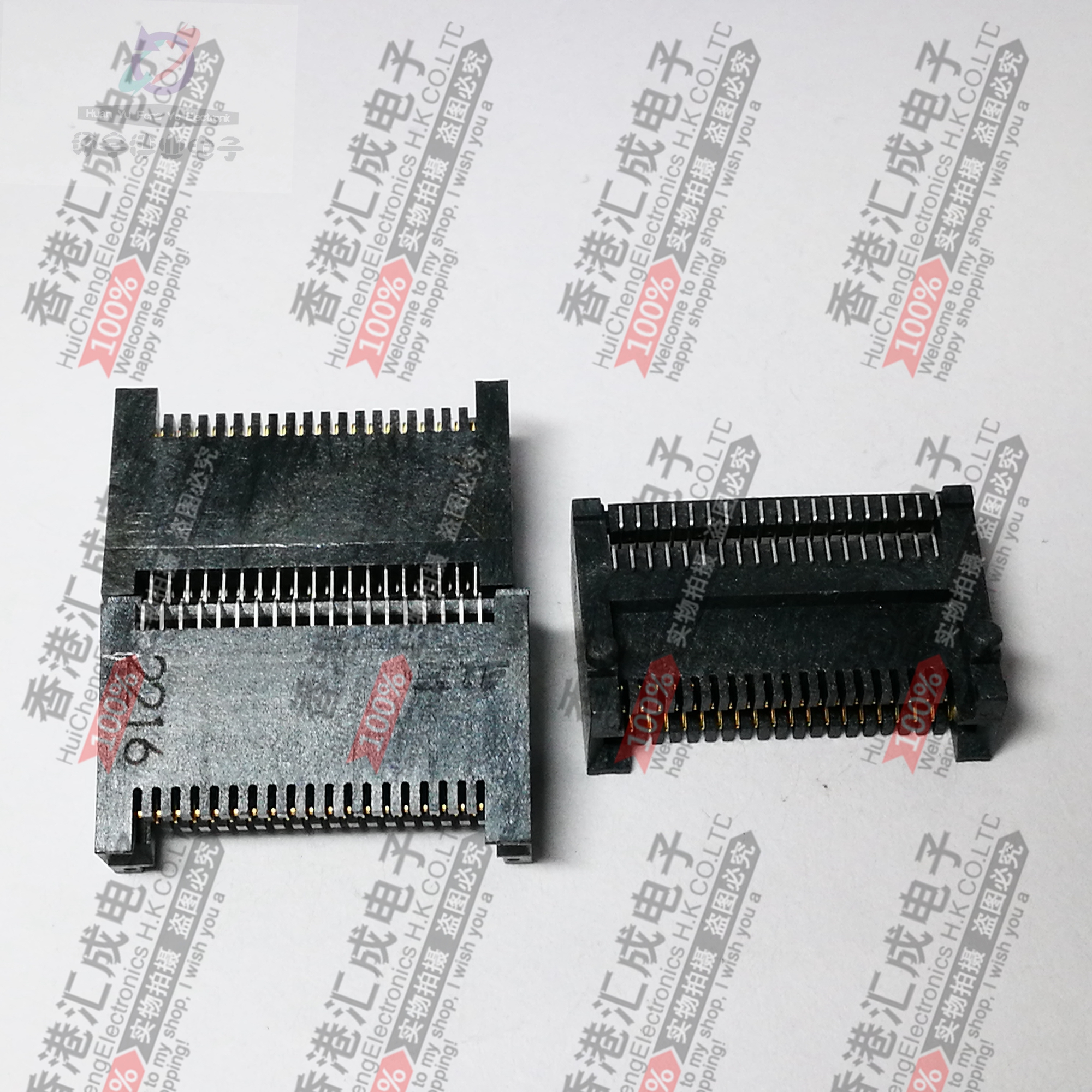 2110819-1 38Pin-QSFP+ 支持14Gb/s 高速I/O 连接器 原装