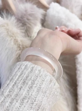 天然玉髓白月光手镯女玉镯